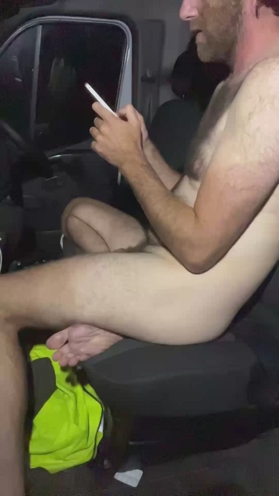 DickParcelDick live cam on Cam4