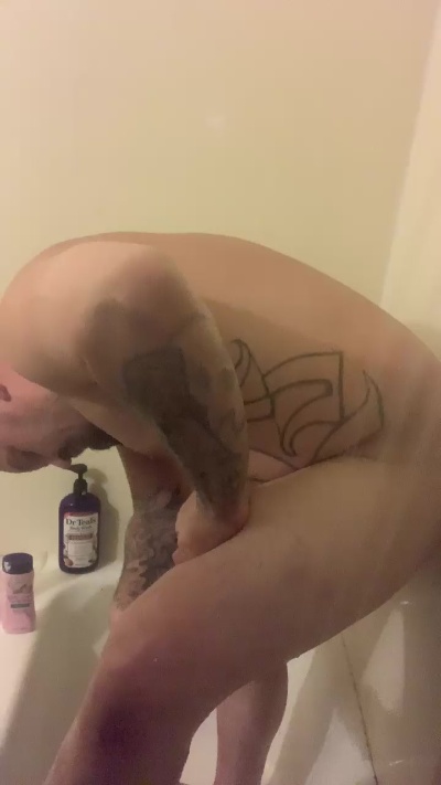 Dickfitswell68 live cam on Cam4
