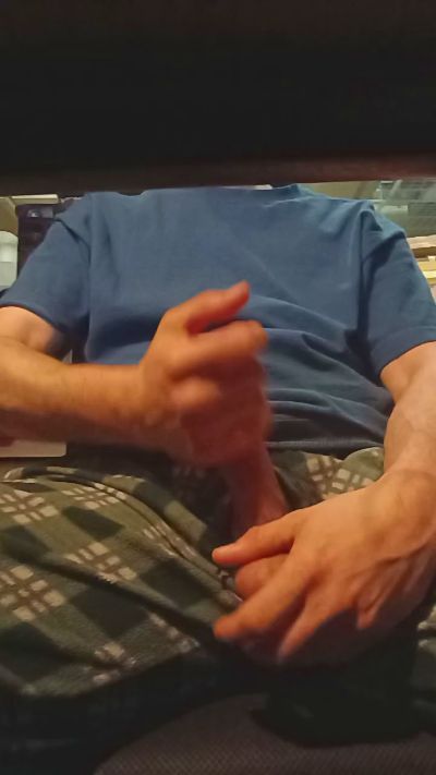 DickieCox live cam on Cam4