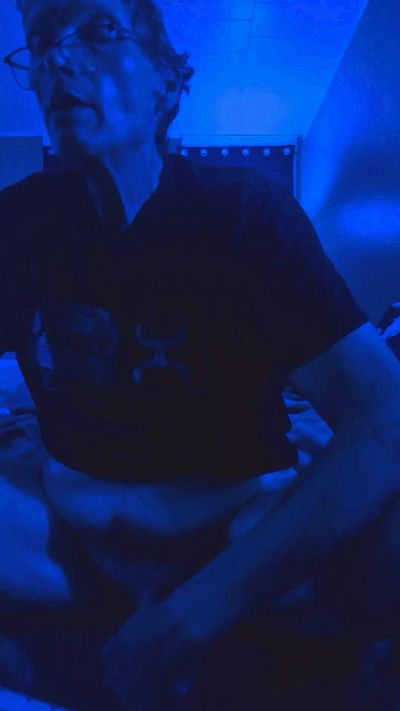 DicksrUs79 live cam on Cam4