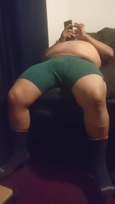 Dickswellinu69 live cam on Cam4