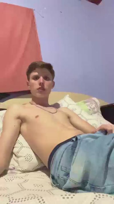 DiegoLoirin live cam on Cam4