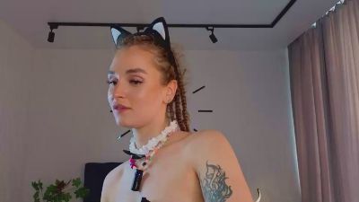 DierdreMayou live cam on Cam4