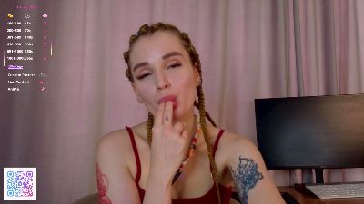 DierdreMayou live cam on Cam4