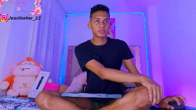 Dilan_Amadeus live cam on Cam4