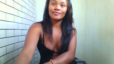 Dillianah2625 live cam on Cam4