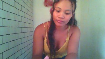 Dillianah2625 live cam on Cam4