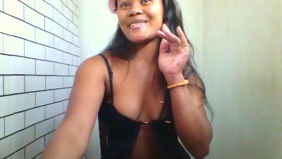 Dillianah2625 live cam on Cam4