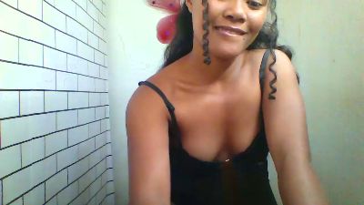 Dillianah2625 live cam on Cam4