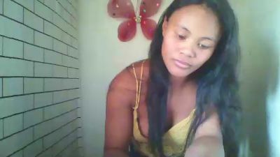 Dillianah2625 live cam on Cam4