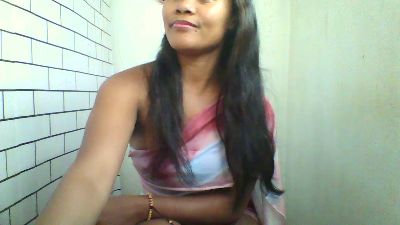 Dillianah2625 live cam on Cam4