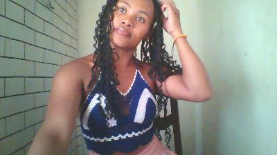 Dillianah2625 live cam on Cam4