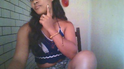 Dillianah2625 live cam on Cam4