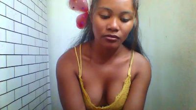Dillianah2625 live cam on Cam4