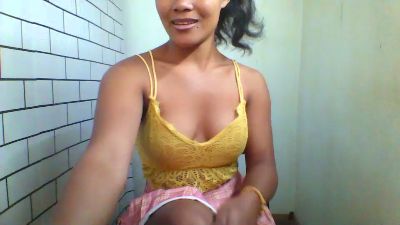 Dillianah2625 live cam on Cam4