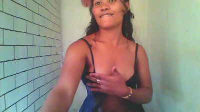 Dillianah2625 live cam on Cam4