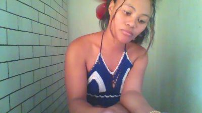 Dillianah2625 live cam on Cam4