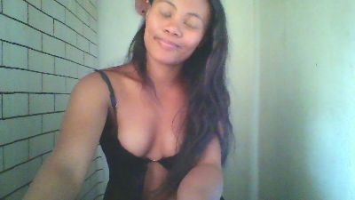 Dillianah2625 live cam on Cam4