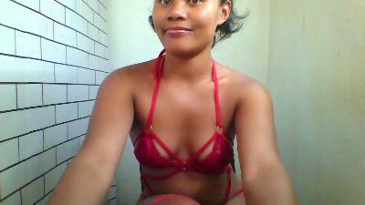 Dillianah2625 live cam on Cam4