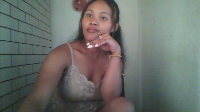 Dillianah2625 live cam on Cam4