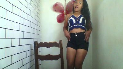 Dillianah2625 live cam on Cam4