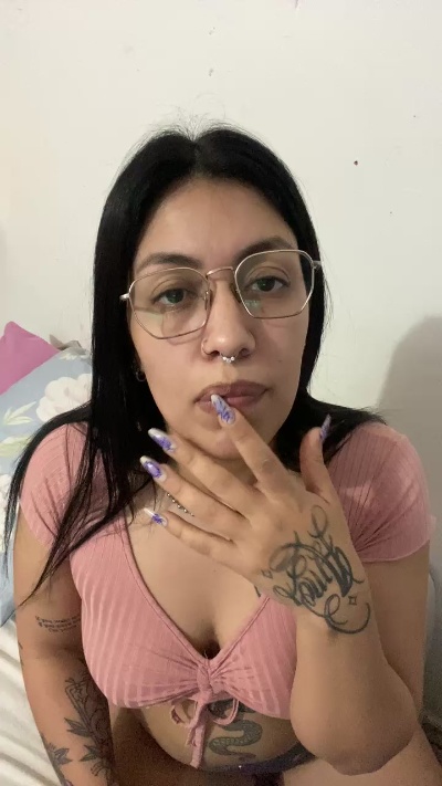 DimeAria live cam on Cam4