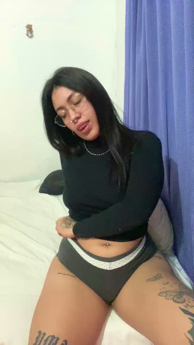 DimeAria live cam on Cam4