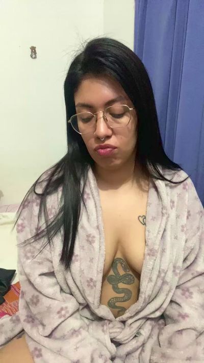 DimeAria live cam on Cam4