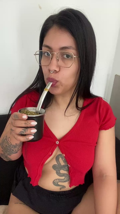 DimeAria live cam on Cam4