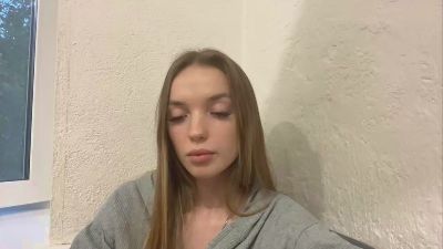 DinaMccowin live cam on Cam4
