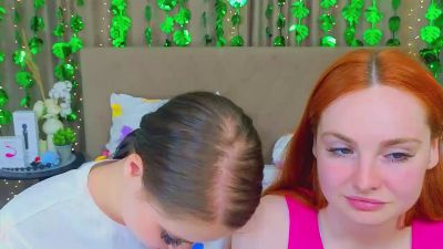 Dina_Mary live cam on Cam4