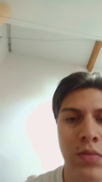 DioWhite_mf live cam on Cam4