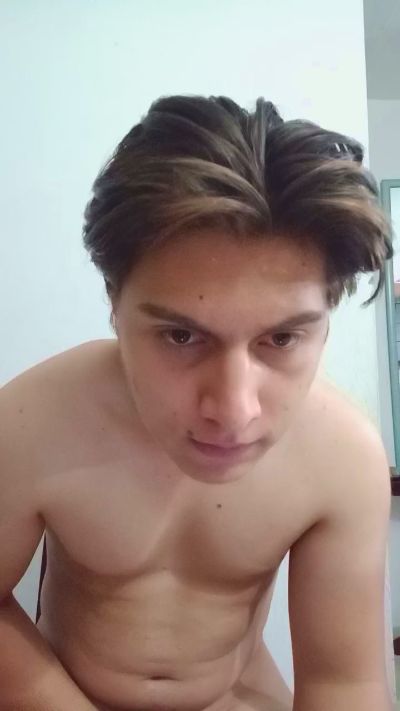 DioWhite_mf live cam on Cam4