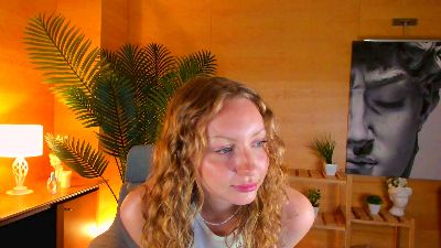 DioneBalko live cam on Cam4