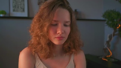 DionnaWillinger live cam on Cam4