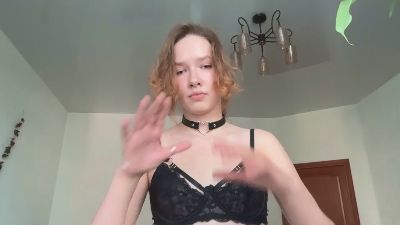 DionnaWillinger live cam on Cam4