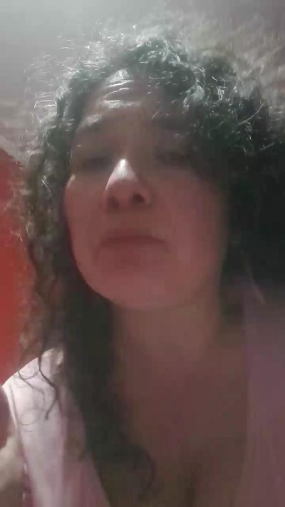 DiosaCarnal live cam on Cam4