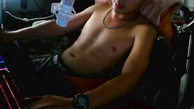 DirtyHell live cam on Cam4
