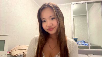 DirtyLuna live cam on Cam4