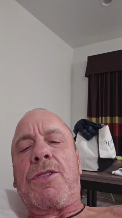 DirtyNastyFun live cam on Cam4