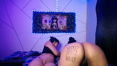 Dirty_Angels777 live cam on Cam4