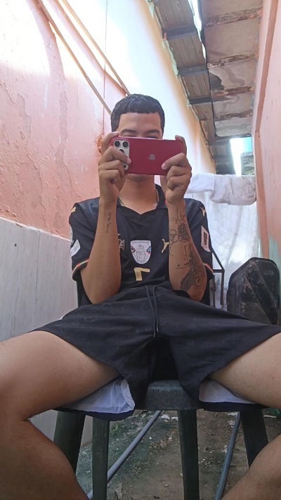 Dirty_bratboy77 live cam on Cam4