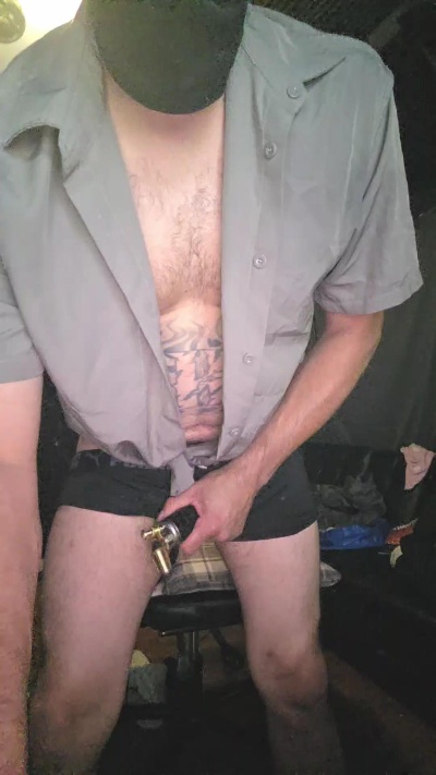 Dirty_devil live cam on Cam4