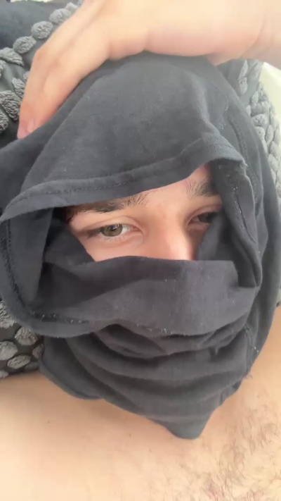 Dirtyteen live cam on Cam4