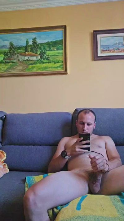 Disfruton95 live cam on Cam4