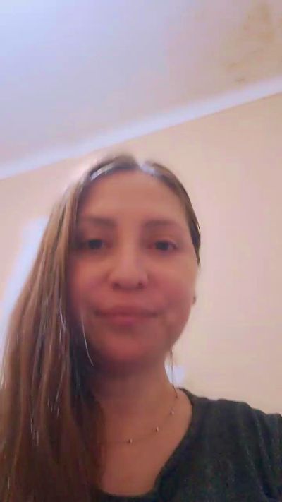 Divahot1 live cam on Cam4
