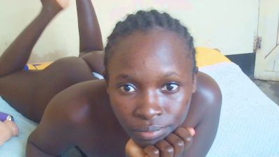 Divine_Ass live cam on Cam4
