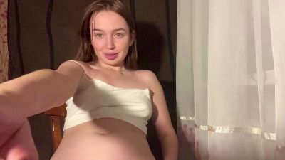 DixieOrofino live cam on Cam4