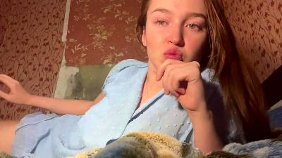 DixieOrofino live cam on Cam4