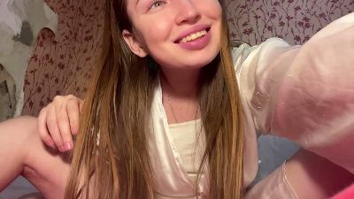 DixieOrofino live cam on Cam4